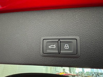 2018 Audi Q2 - Thumbnail