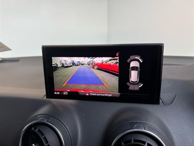 2018 Audi Q2 - Thumbnail