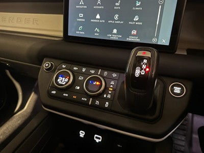 2020 Land Rover Defender - Thumbnail