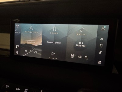 2020 Land Rover Defender - Thumbnail