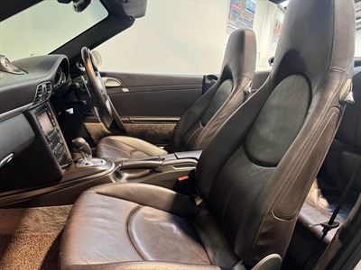 2011 Porsche 911 - Thumbnail