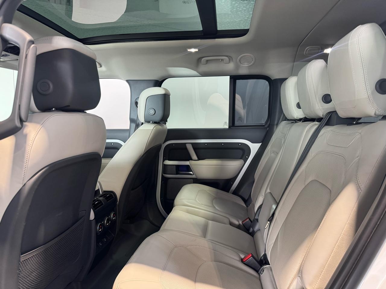 2023 Land Rover Defender