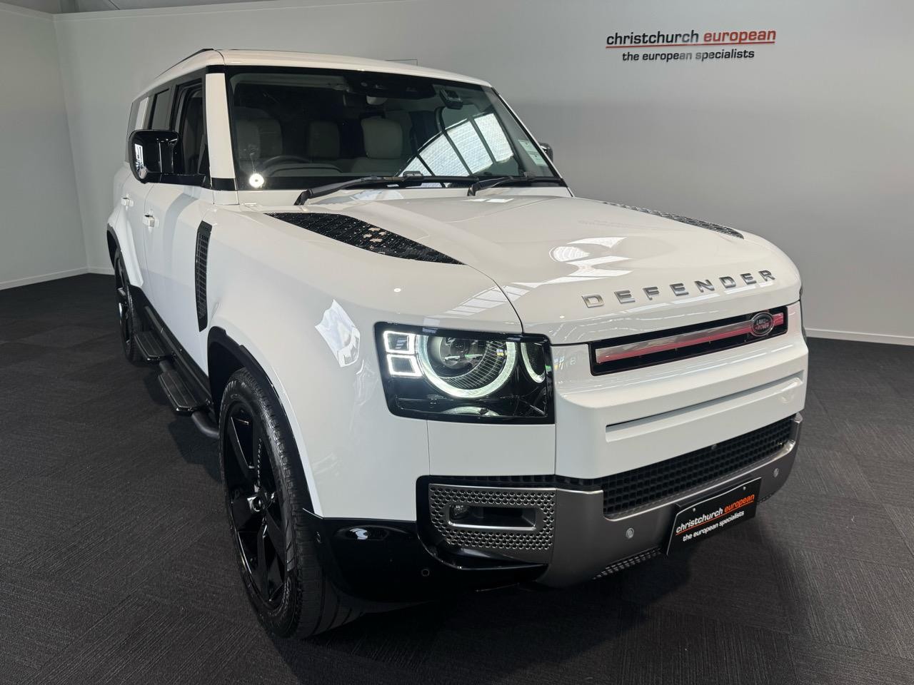 2023 Land Rover Defender