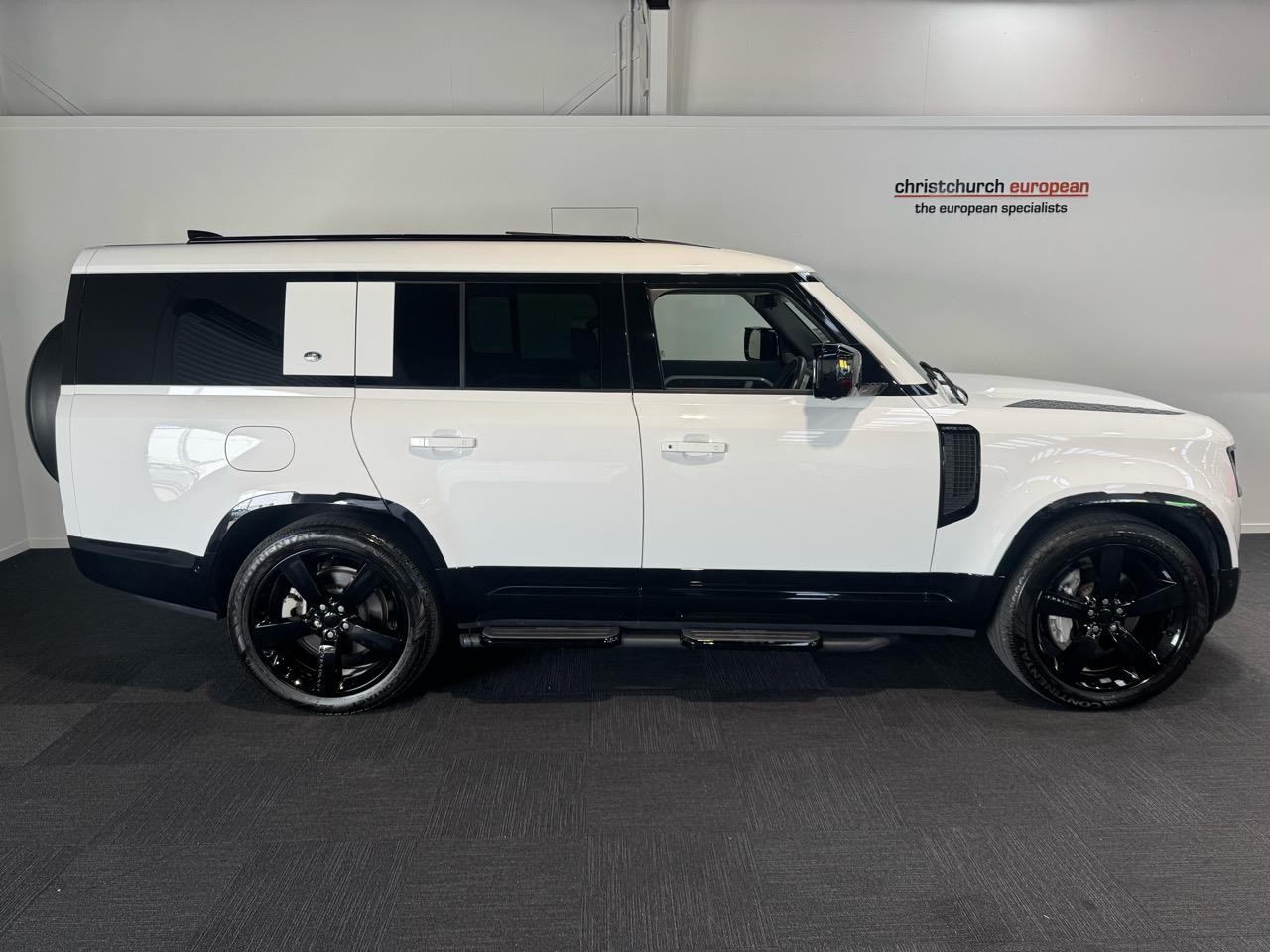 2023 Land Rover Defender