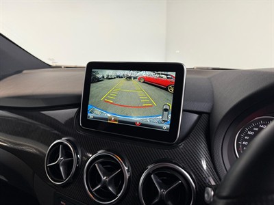 2015 Mercedes-Benz B 180 - Thumbnail