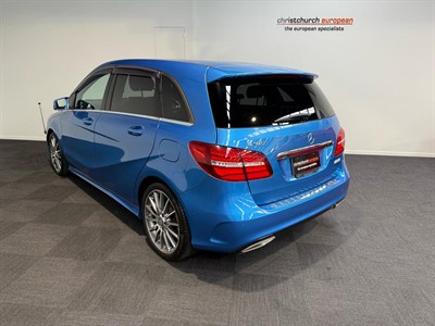2015 Mercedes-Benz B 180 - Thumbnail