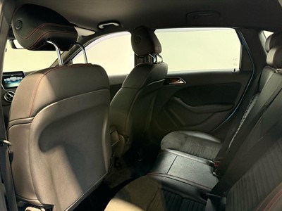 2015 Mercedes-Benz B 180 - Thumbnail