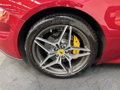 2017 Ferrari California - Thumbnail