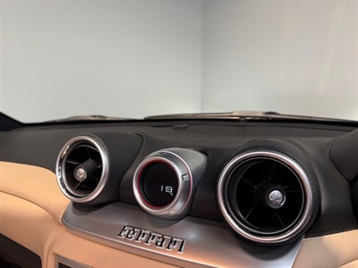 2017 Ferrari California - Thumbnail