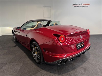 2017 Ferrari California - Thumbnail