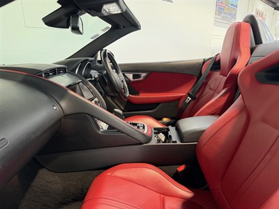 2013 Jaguar F-Type - Thumbnail