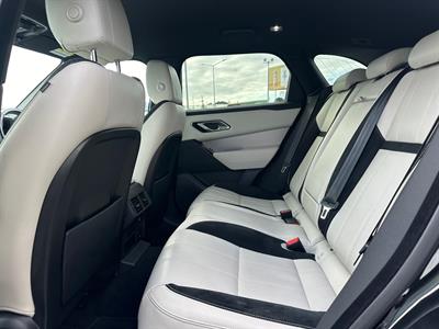 2018 Land Rover Range Rover - Thumbnail