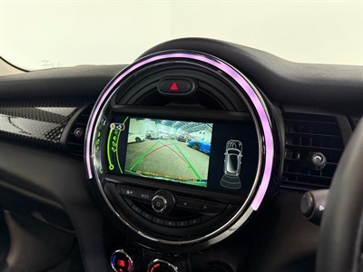 2018 Mini Cooper - Thumbnail