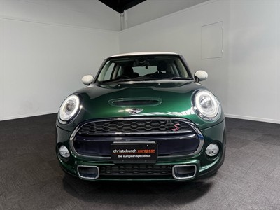 2018 Mini Cooper - Thumbnail