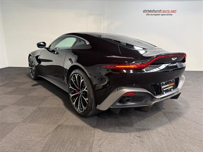 2018 Aston Martin Vantage - Thumbnail