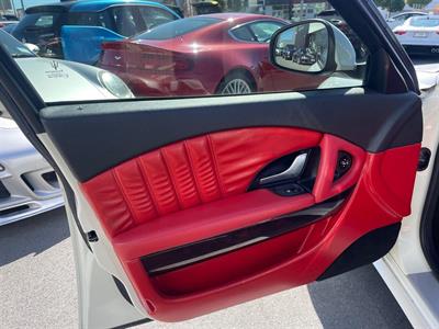 2011 Maserati Quattroporte - Thumbnail