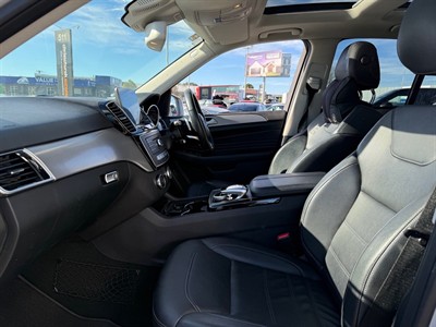 2017 Mercedes-Benz GLE 350d - Thumbnail