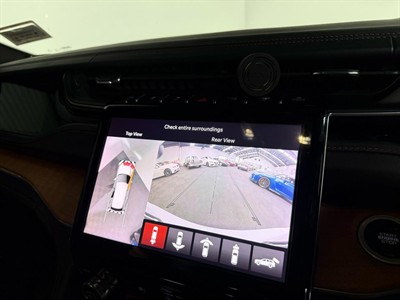 2022 Jeep Grand Cherokee - Thumbnail