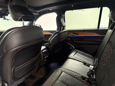 2022 Jeep Grand Cherokee - Thumbnail