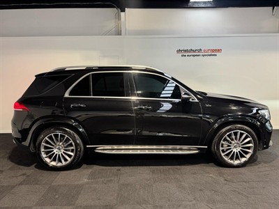 2022 Mercedes-Benz GLE 300 d - Thumbnail