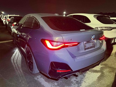 2022 BMW i4 - Thumbnail