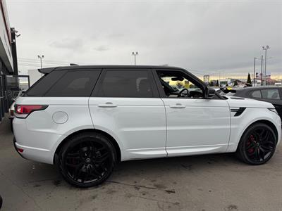 2017 Land Rover Range Rover Sport - Thumbnail