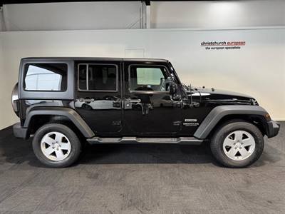 2017 Jeep Wrangler - Thumbnail