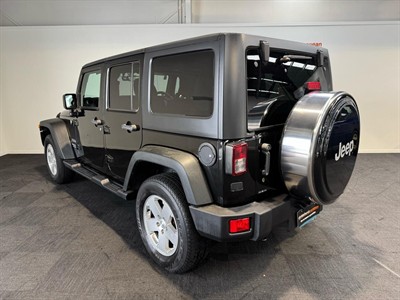 2017 Jeep Wrangler - Thumbnail