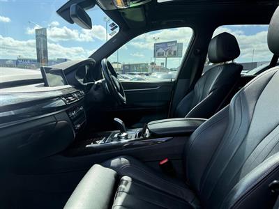 2017 BMW X5 - Thumbnail
