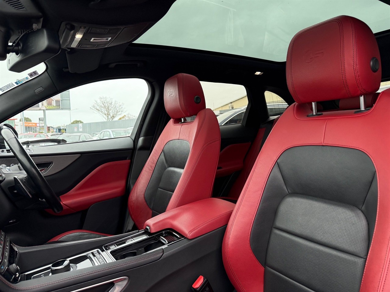 2016 Jaguar F-Pace