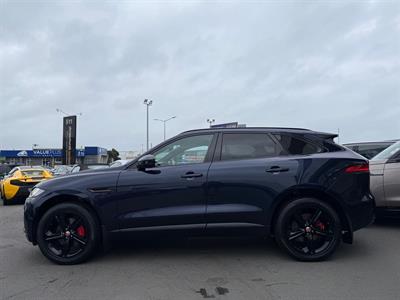 2016 Jaguar F-Pace - Thumbnail