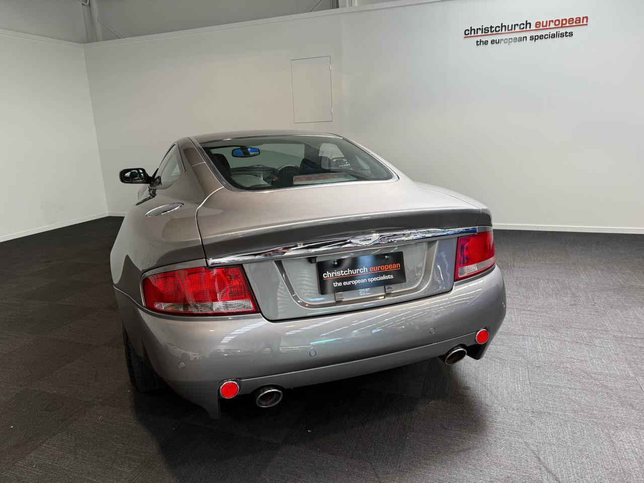 2004 Aston Martin Vanquish