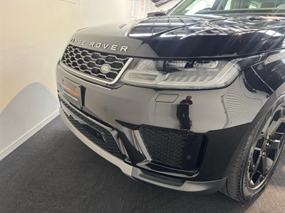 2018 Land Rover Range Rover - Thumbnail