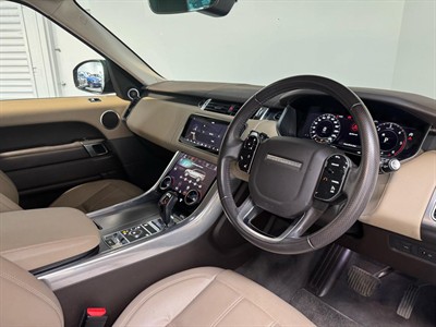 2018 Land Rover Range Rover - Thumbnail