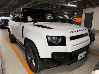 2024 Land Rover Defender - Thumbnail