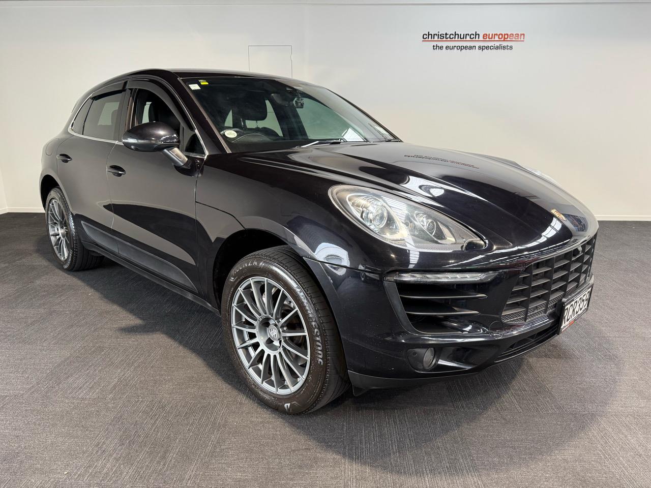 2016 Porsche Macan