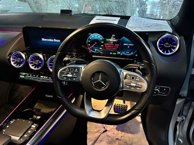 2021 Mercedes-Benz EQA - Thumbnail