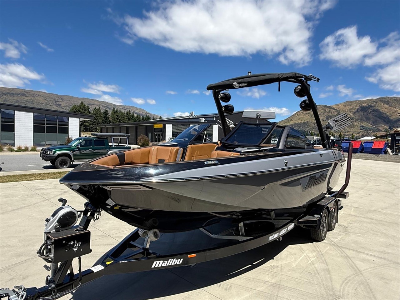 2023 Malibu Wakesetter