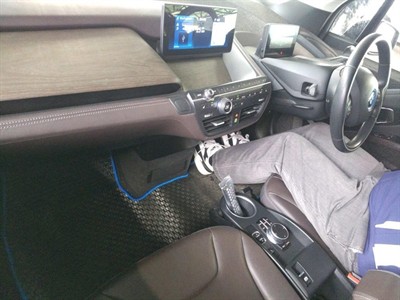 2019 BMW i3 - Thumbnail