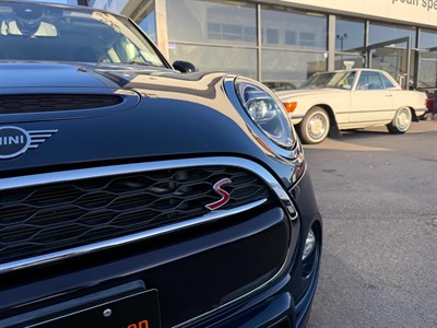 2019 Mini Cooper S - Thumbnail