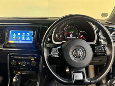 2019 Volkswagen Beetle - Thumbnail