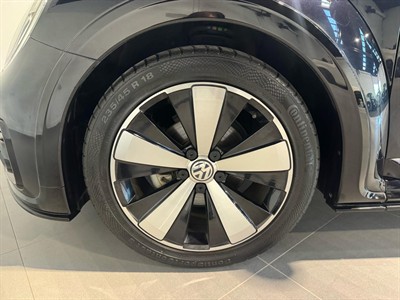 2019 Volkswagen Beetle - Thumbnail