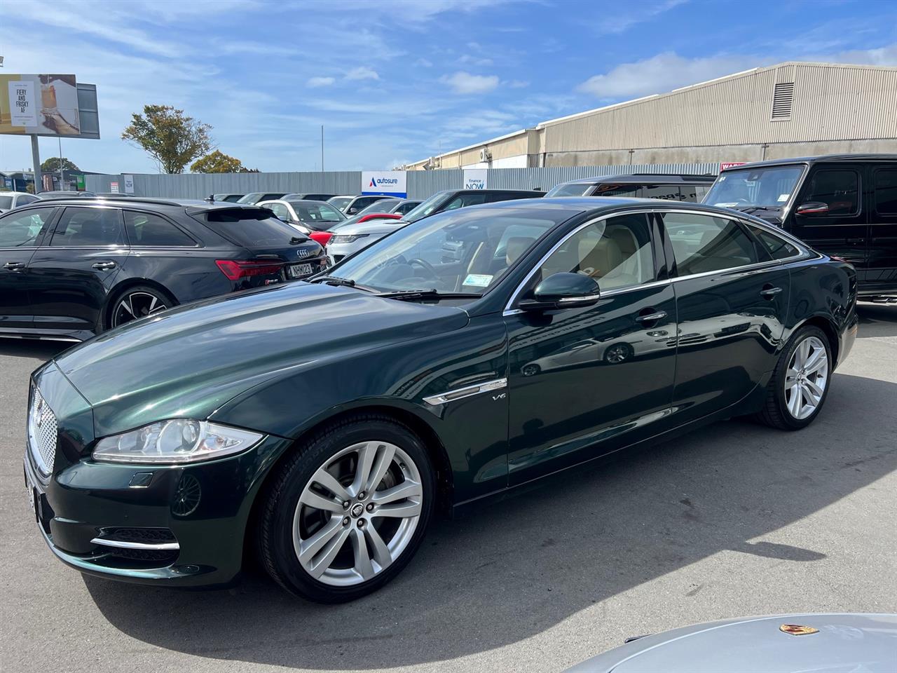 2013 Jaguar XJ