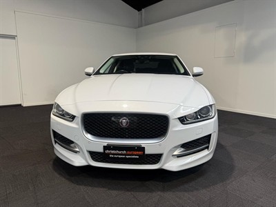 2016 Jaguar XE - Thumbnail