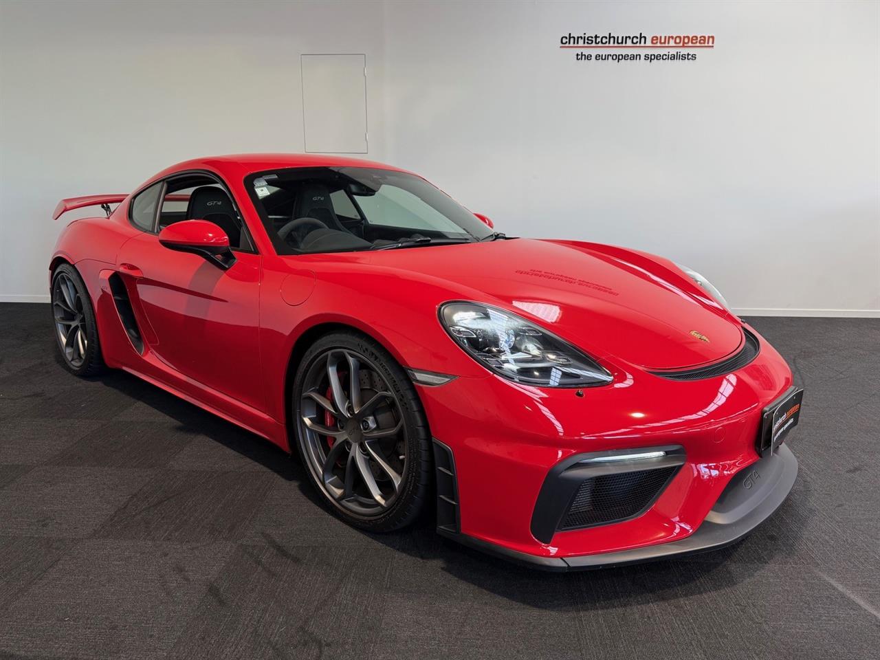 2020 Porsche Cayman