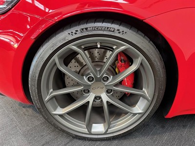 2020 Porsche Cayman - Thumbnail