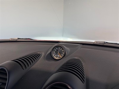 2020 Porsche Cayman - Thumbnail