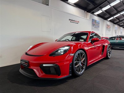 2020 Porsche Cayman - Thumbnail