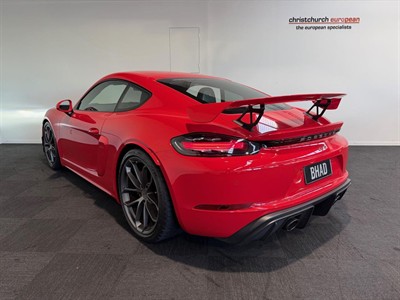 2020 Porsche Cayman - Thumbnail