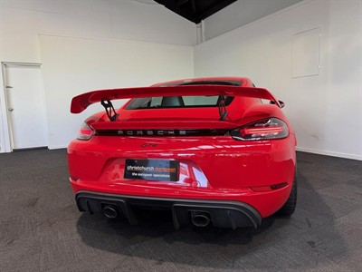 2020 Porsche Cayman - Thumbnail
